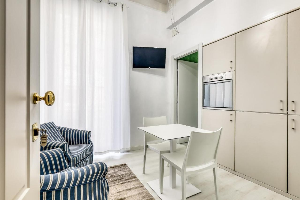 Asso Residence Stazione แตร์นี ภายนอก รูปภาพ